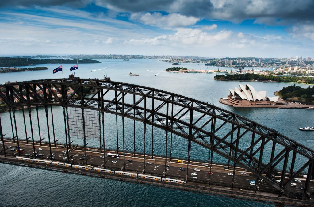 OZ / Sydney harbour bridge and Sydney Opera house Sydney harbour bridge and Sydney Opera house