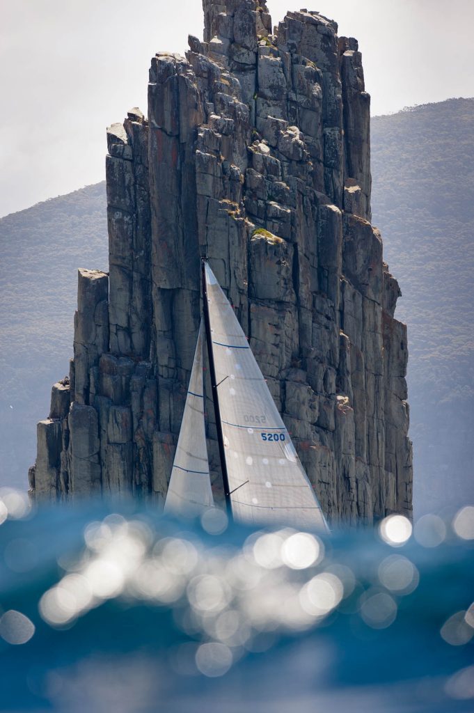 Rolex Sydney Hobart / COUGAR II COUGAR II