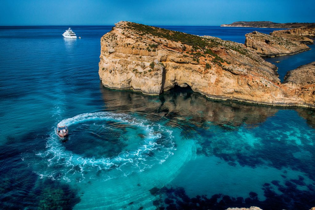 Comino / Crystal Lagoon Crystal Lagoon